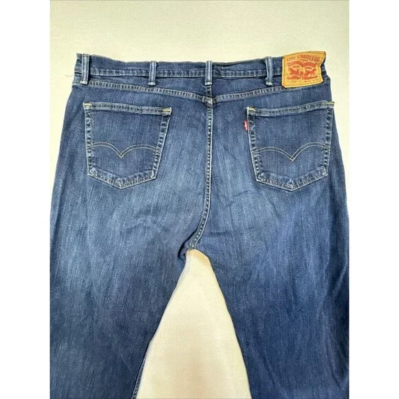 Levi's Men's 505 Regular Fit Jeans 42x30  Medium Wash Straight Leg - Picture 11 of 16